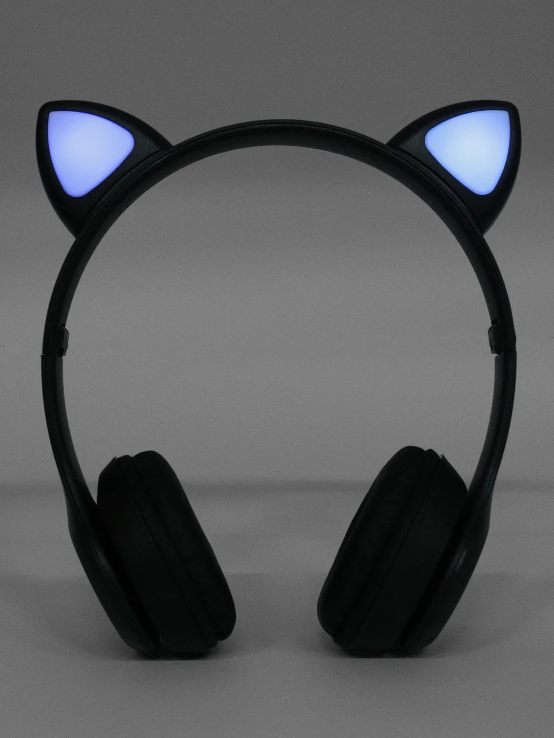 Черный беспроводные наушники светящиеся, ушки кошки MZ-P47 Bluetooth 5.0 с микрофоном, FM SD Mp3