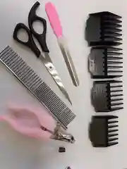 Розовый машинка для стрижки домашних животных