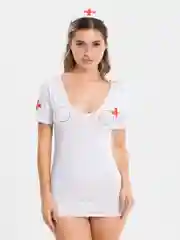 Белый костюм медсестры
