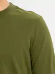 Оливковый лонгслив мужской