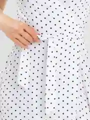 Белый платье