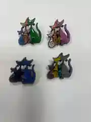 Брошь Кошки