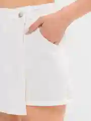 Белый шорты