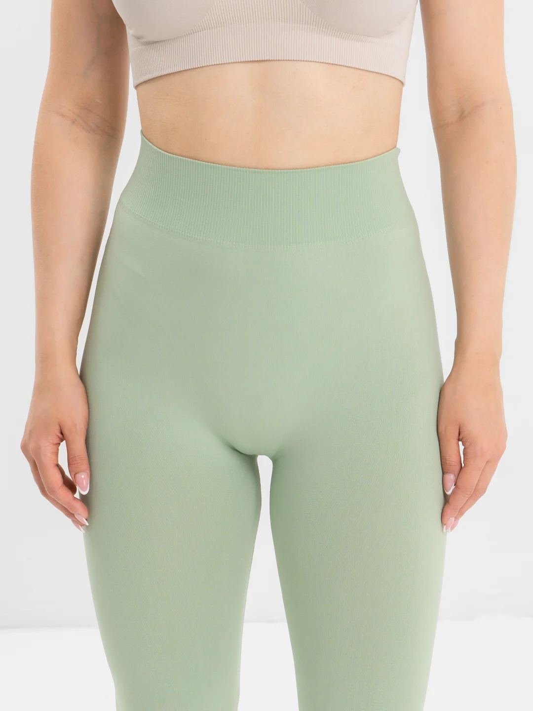 Зеленый легинсы Giulia Leggings 01