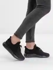 Черный кроссовки женские летние