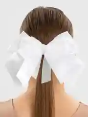 Белый бант для школьниц