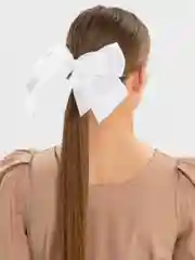 Белый бант для школьниц