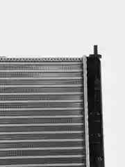 Радиатор охлаждения ВАЗ 2190 Гранта инжектор SAN-D