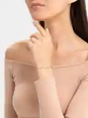 Серебряный браслет с бантом и стразами