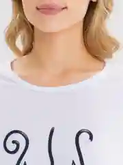 Конфетный футболка женская