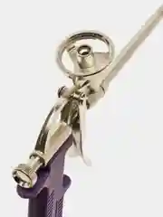Фиолетовый пистолет для пены