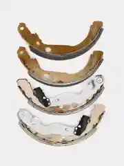 Колодки тормозные Renault Duster 11-, Kaptur (4WD) барабанные ST