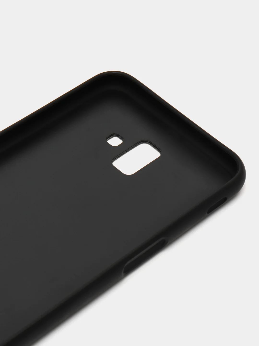 Серый чехол накладка для Samsung Galaxy J6+