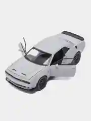 Белый металлическая машинка Jiaye Model 1:32 "Dodge Challenger" VB32791