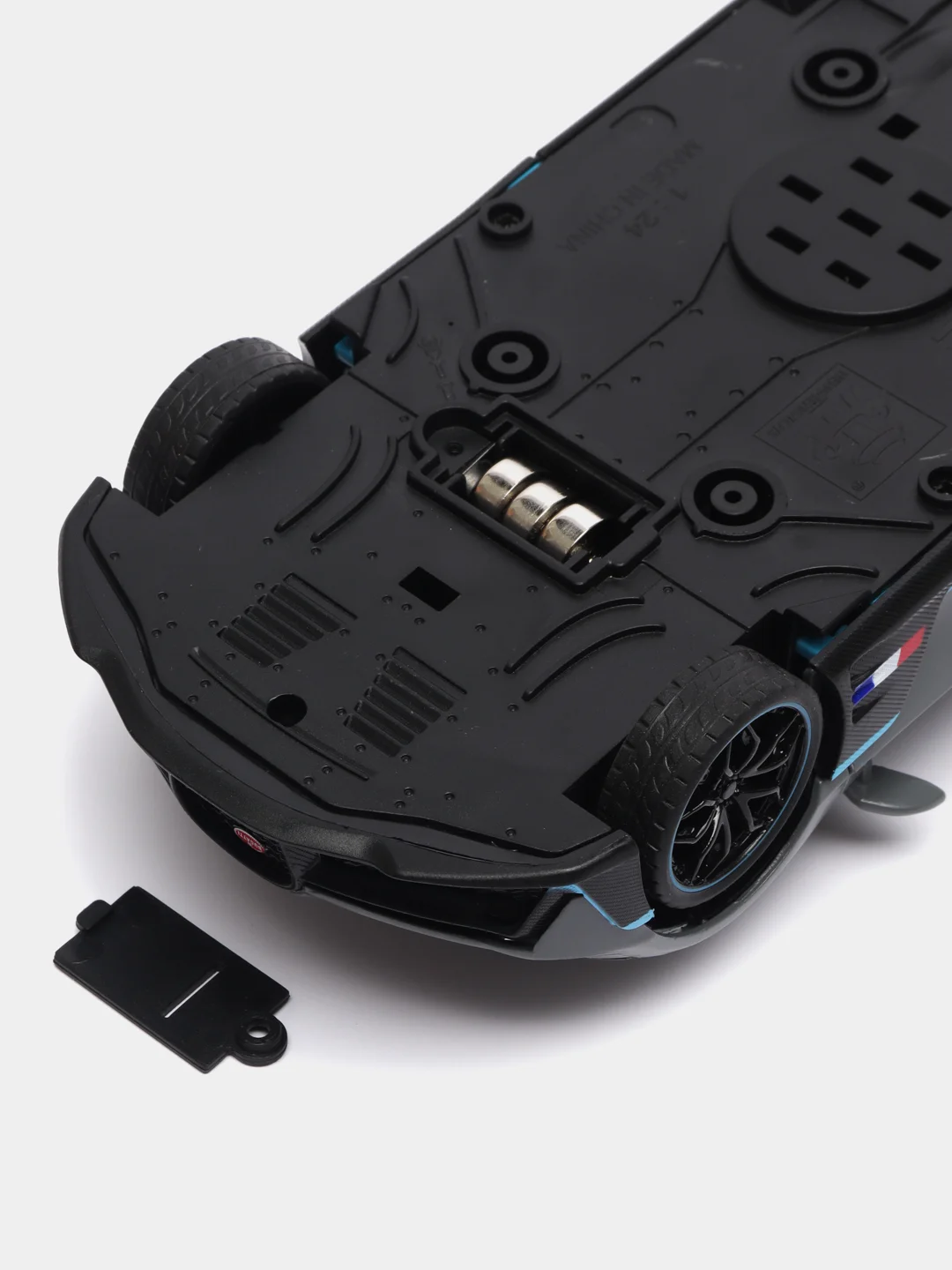 Серый металлическая машинка HengTeng Toys 1:24 Bugatti Divo 53522-22A