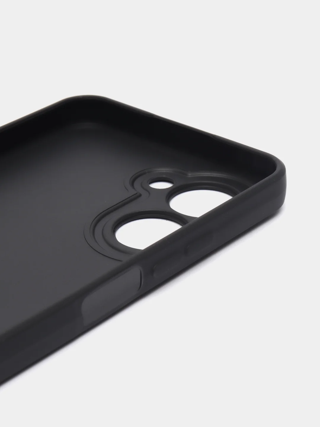 Черный чехол силиконовый на Realme C 33 (Реалми С 33) матовый с дополнительной защитой камеры