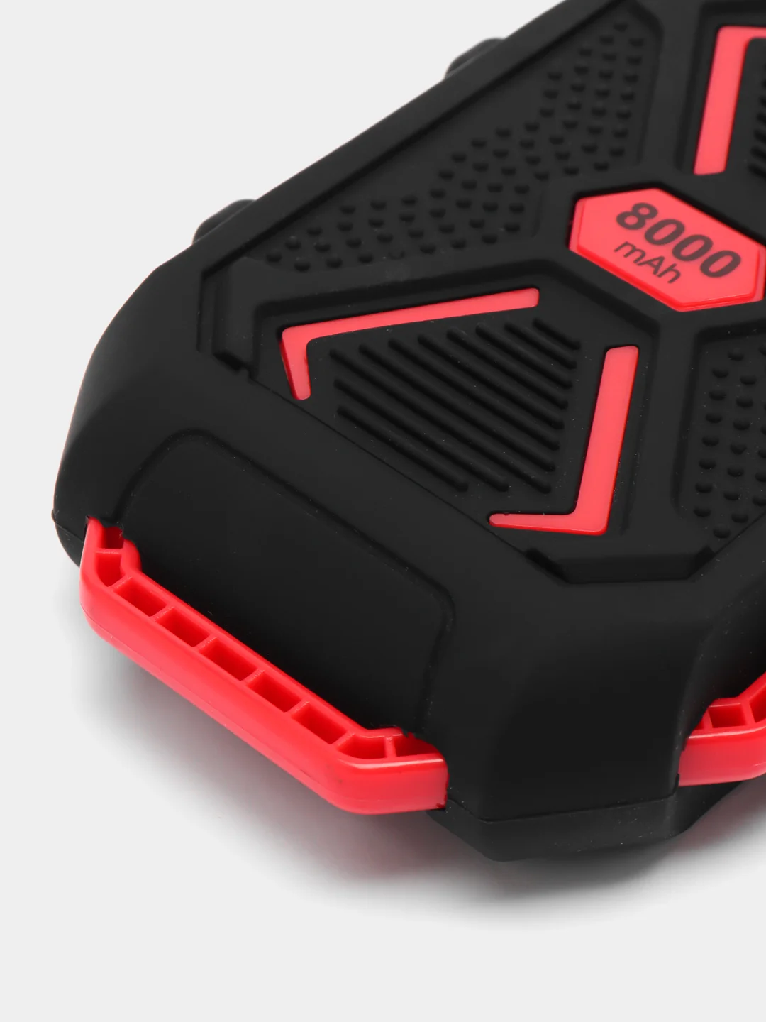 Аккумулятор мобильный Forza, прорезиненный, с пылевлагозащитой, IP67, 2А, 1 USB, 8000 мАч