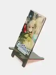 Деревянная подставка под телефон по игре Genshin Impact (Нахида)