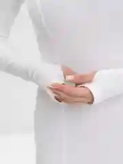 Белый платье женское мини с гипюром, с длинными рукавом, лапша