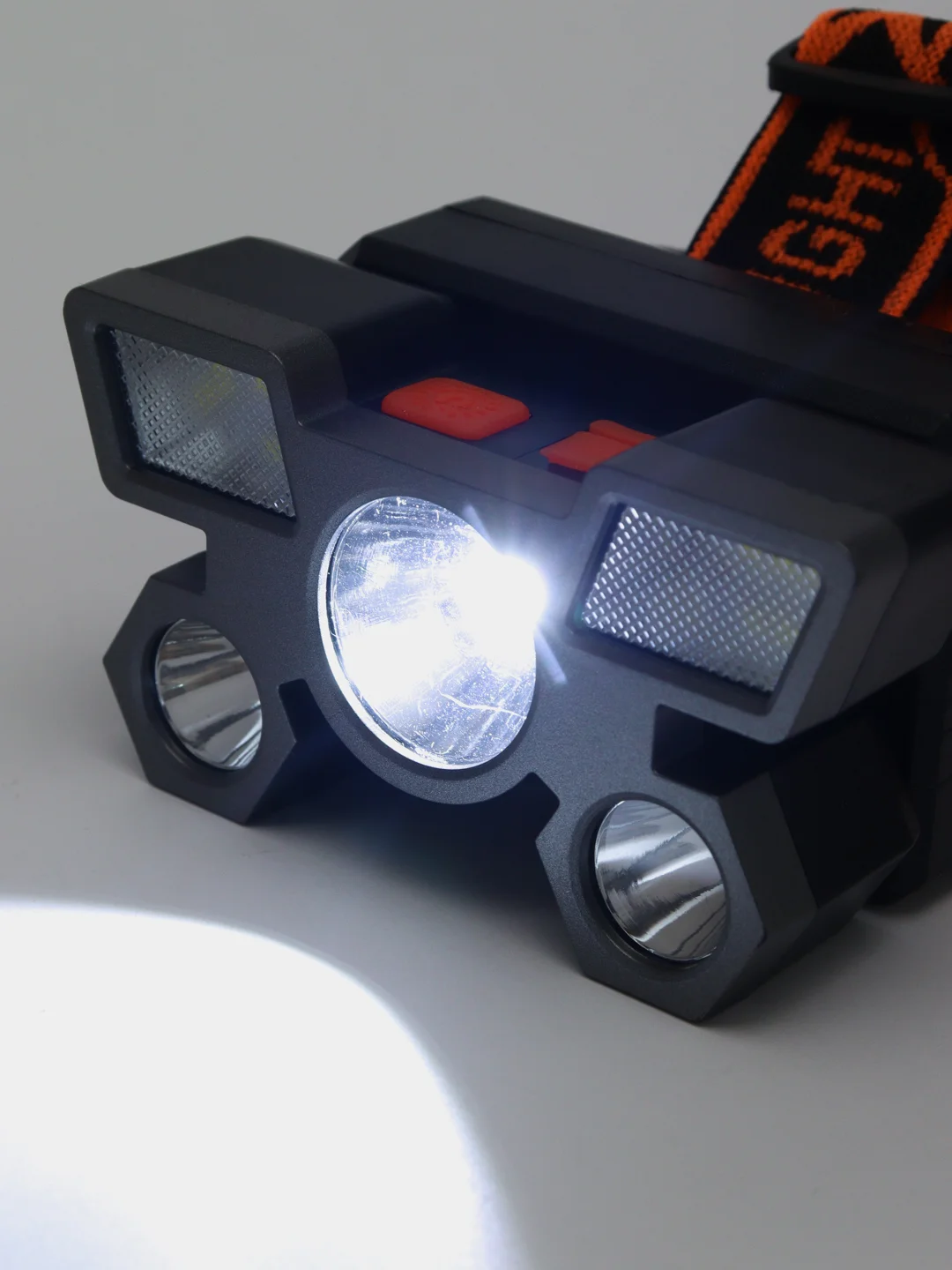 Ермак фонарь налобный, 6 + 3 LED, 4 режима, 87 х 50 х 58 мм, 1200 мАч, USB кабель, пластик