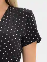 Черный платье