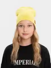 Желтый шапка двойная