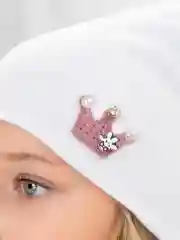 Белый шапка