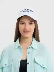 Белый бейсболка женская, с надписью