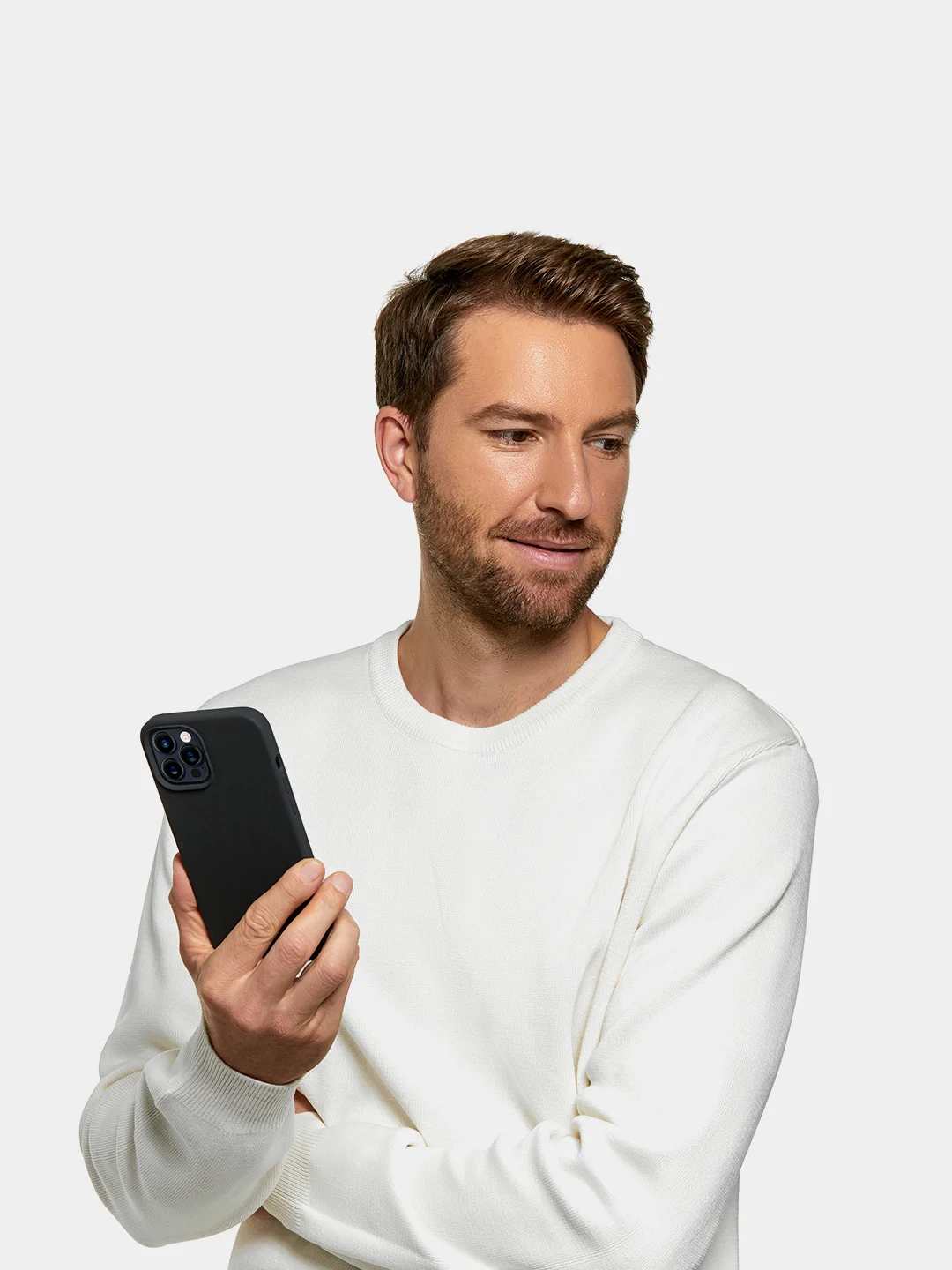 Чехол защитный uBear MagSafe для iPhone 12/12 Pro, силикон
