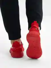 Красный кроссовки мужские, летние дышащие