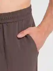 Черный костюм мужской летний
