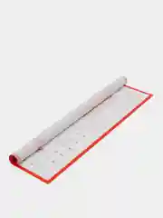 Красный силиконовый коврик для раскатки теста