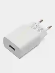 Белый блок питания Borofone СЗУ 2.1А с кабелем Type-c