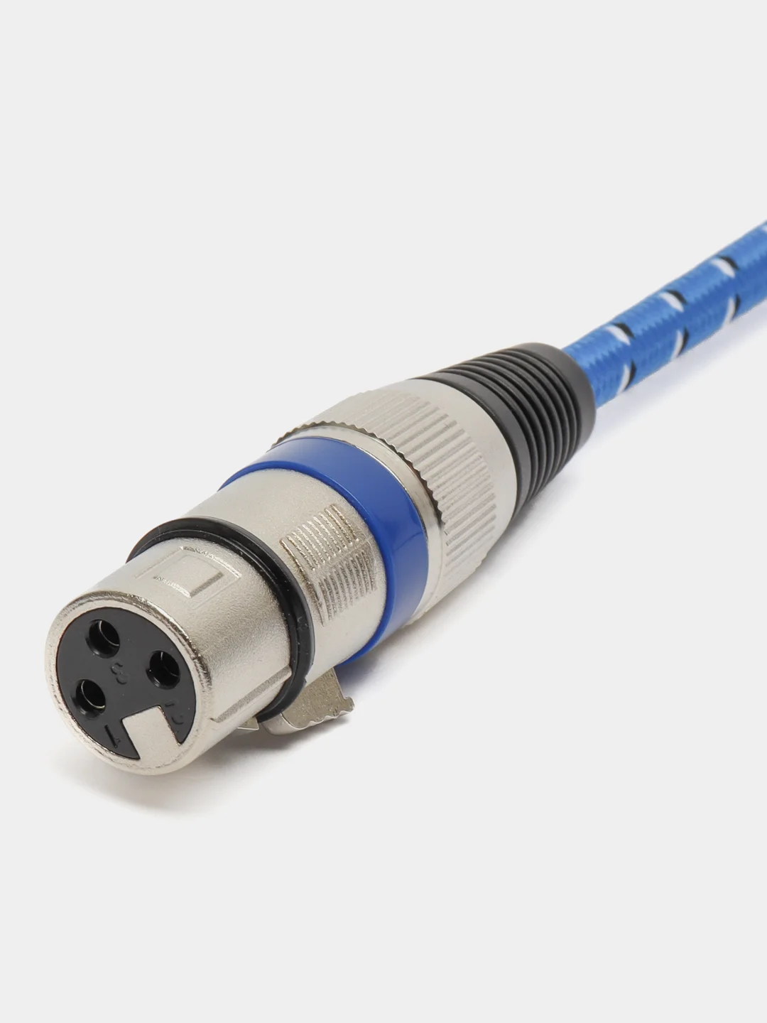 XLR кабель