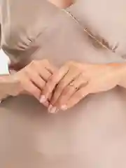 Кольцо с фианитами