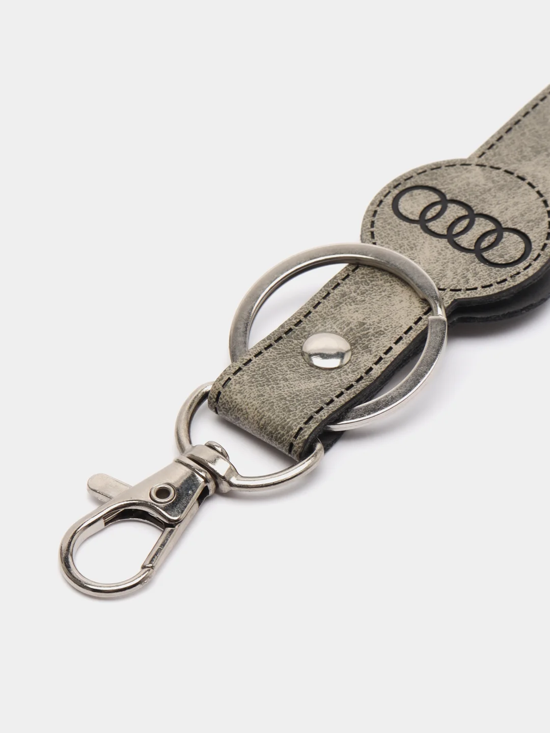 Коричневый брелок ремешок для ключей с маркой авто Audi, Ауди