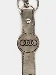 Коричневый брелок ремешок для ключей с маркой авто Audi, Ауди