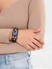 Золотой браслет кожаный,Знаки зодиака .Ругулируемый, светящийся