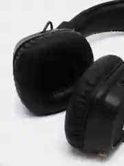 Черный беспроводные полноразмерные наушники Bluetooth и AUX, с микрофоном, джойстиком управления