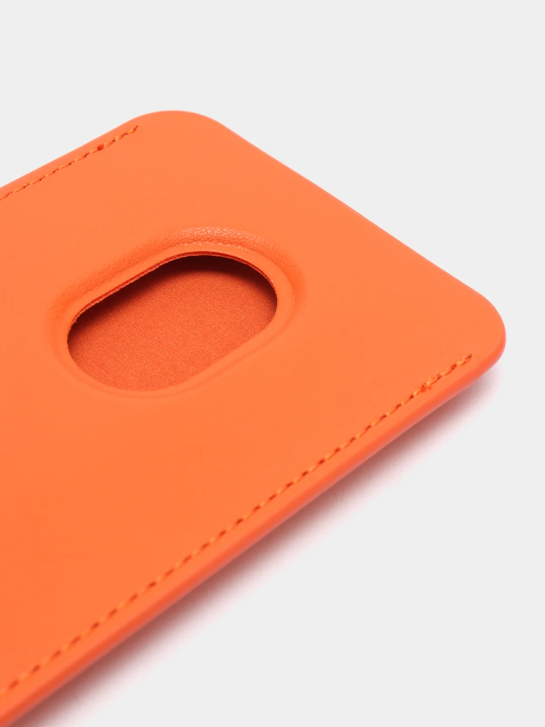 Оранжевый картхолдер на магнитах MagSafe Leather Wallet iPhone