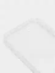 Прозрачный чехол на iPhone