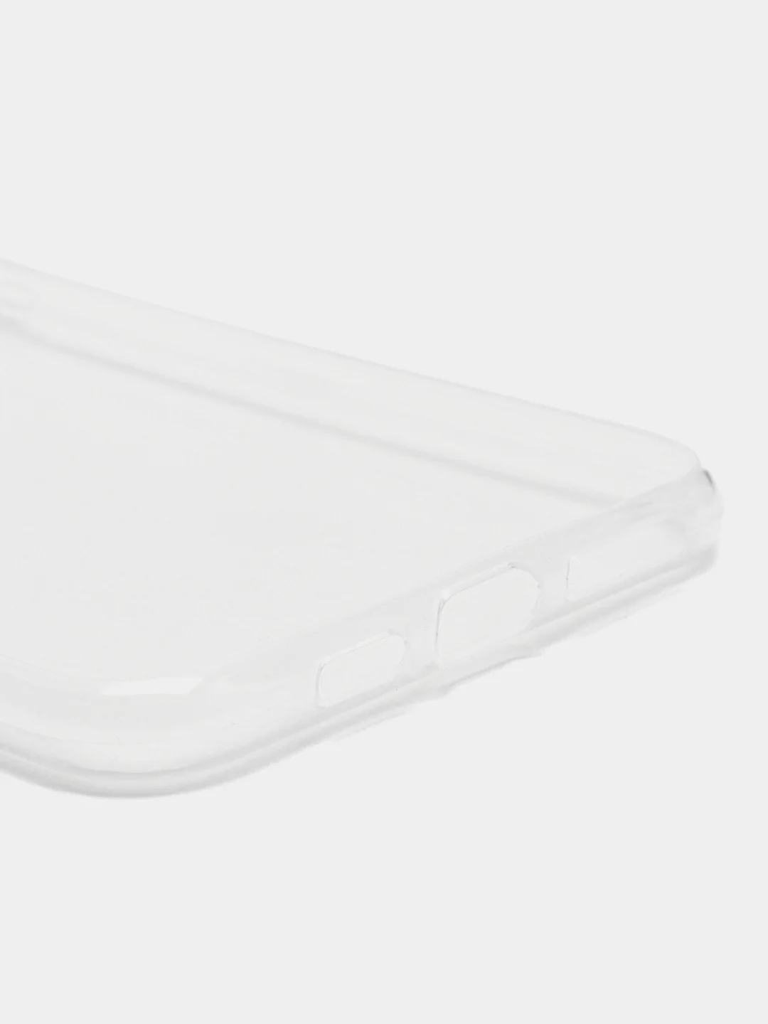 Прозрачный чехол на iPhone