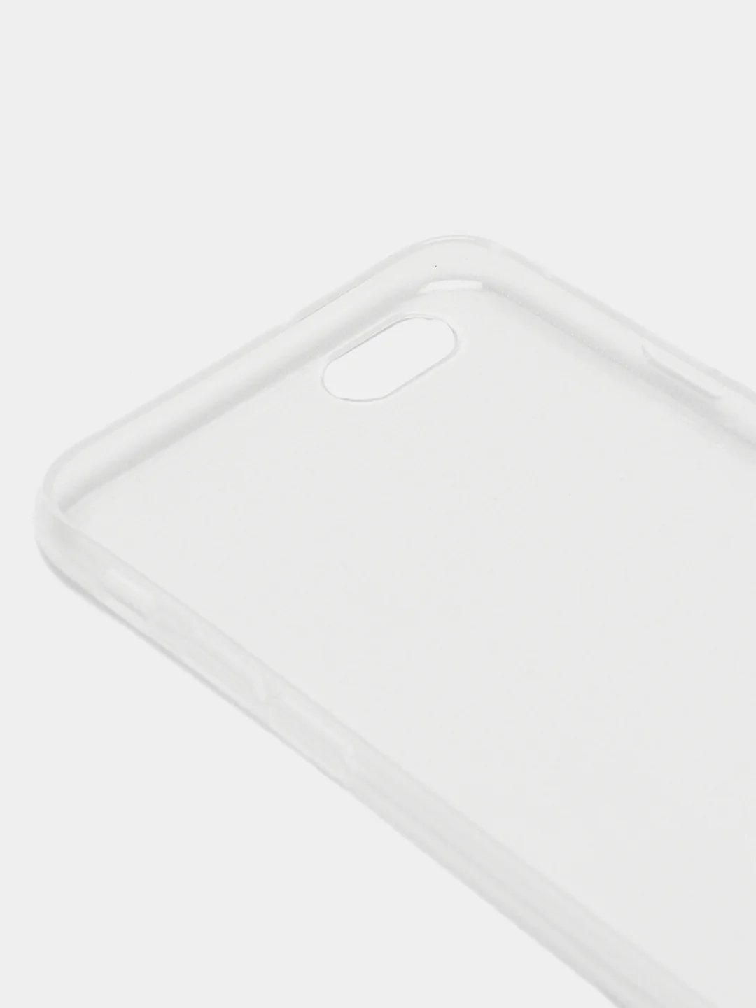 Прозрачный чехол на iPhone