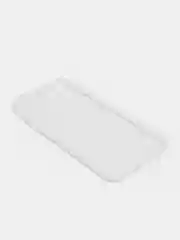 Прозрачный чехол на iPhone