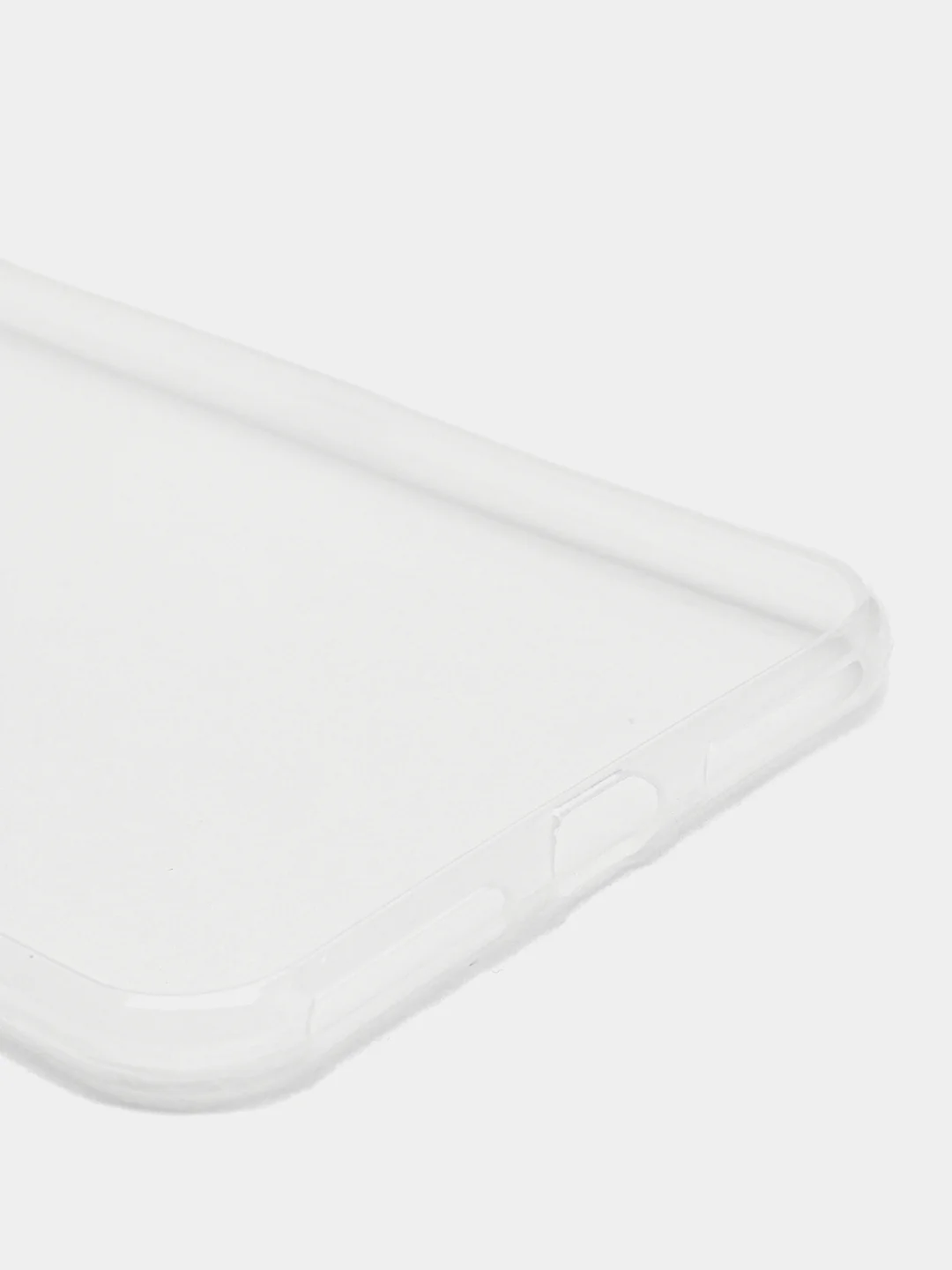 Прозрачный чехол на iPhone