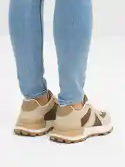 Бежевый женские кроссовки