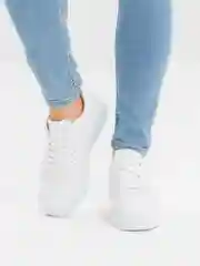 Белый кроссовки женские