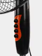 Черный вентилятор напольный