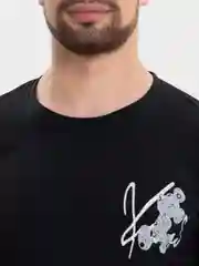 Черный футболка мужская