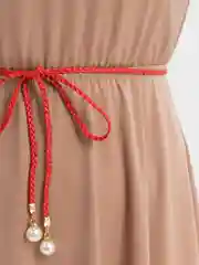 Красный пояс плетеный декоративный, тонкий, с жемчугом